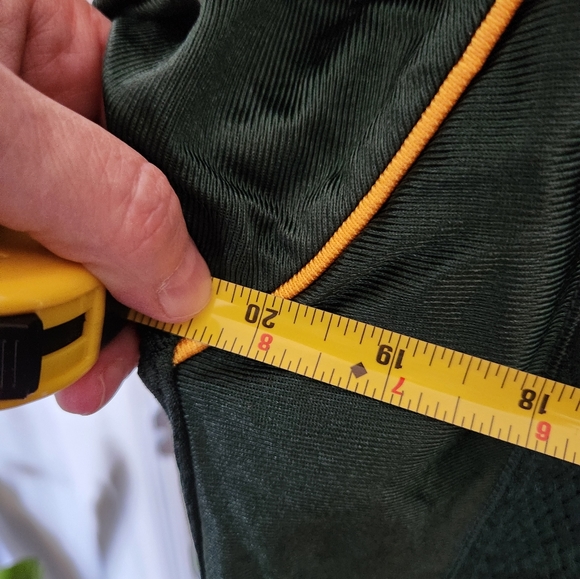 Edmonton Eskimos Jersey - Picture 5 of 8